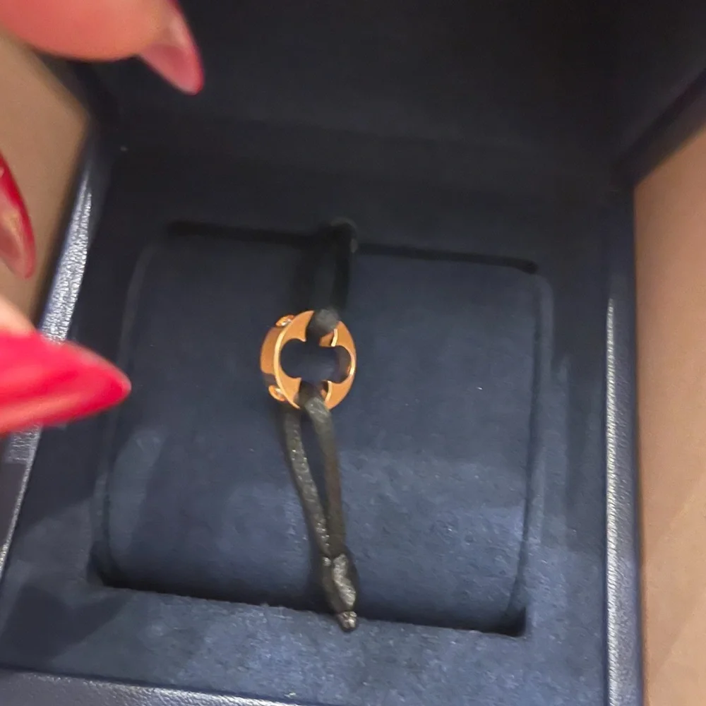 Louis Vuitton bracelet‎